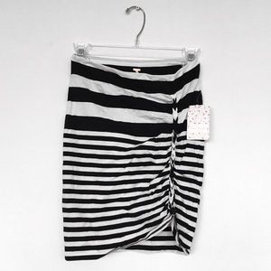Free People Black White Stripe Ruched Stretch Mini Skirt XS NWT
